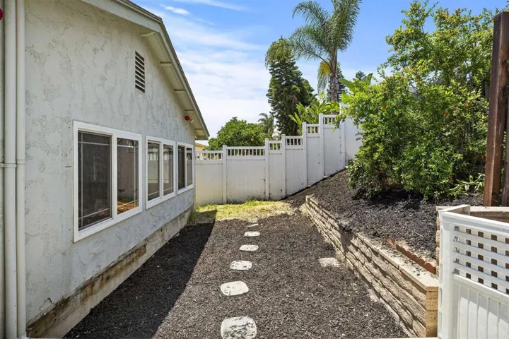 4114 Alana Cir, Oceanside, California 92056