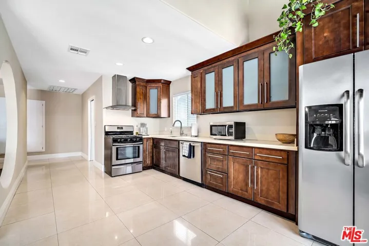 upgraded appliances, cabinets, counters