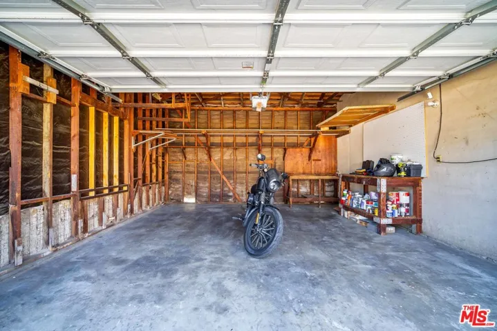 15437 Leadwell Street, Van Nuys, California 91406