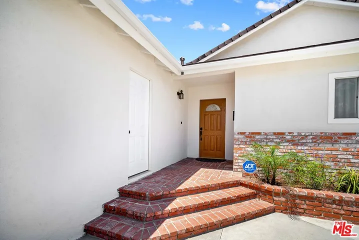 Private entry