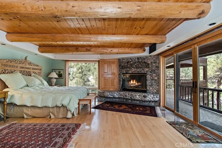 591 Cove Drive, Big Bear, California 92315