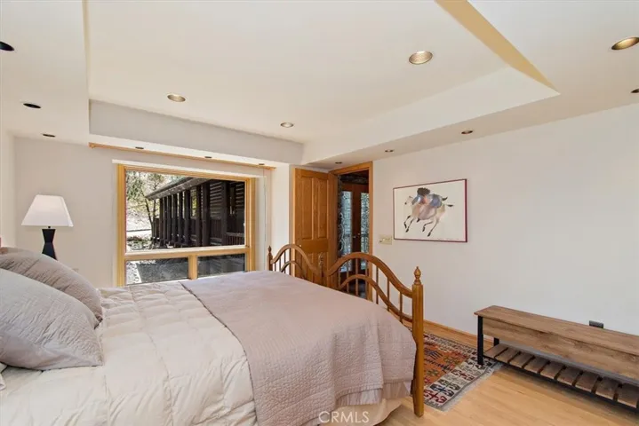 591 Cove Drive, Big Bear, California 92315