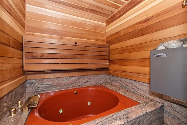 591 Cove Drive, Big Bear, California 92315