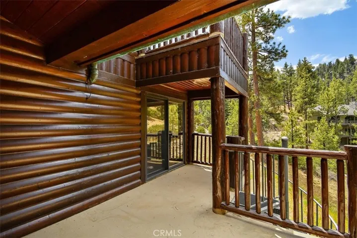 591 Cove Drive, Big Bear, California 92315