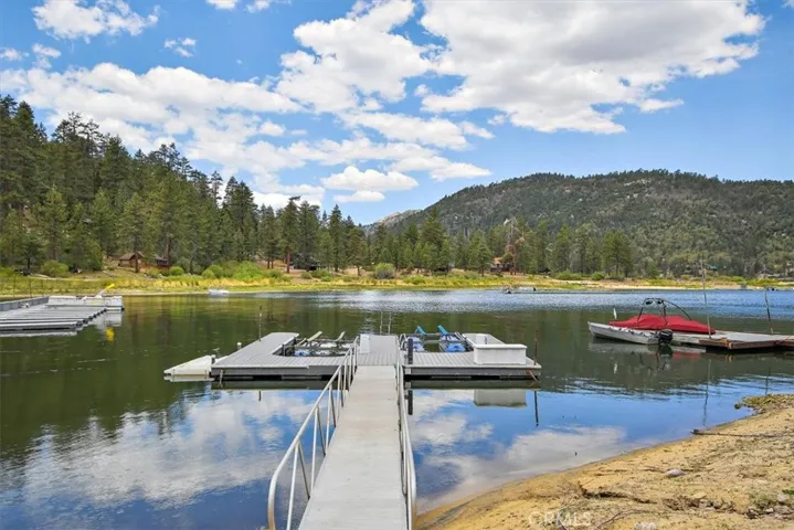 591 Cove Drive, Big Bear, California 92315