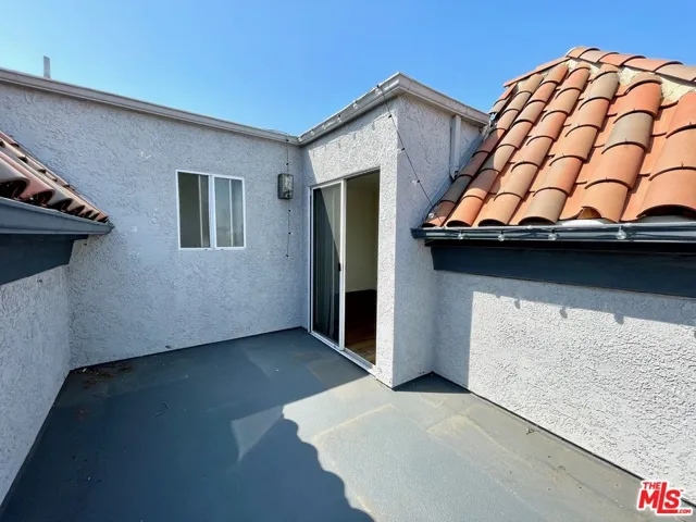 1529 S Bundy Drive 202, Los Angeles, California 90025