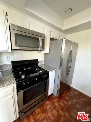 1529 S Bundy Drive 202, Los Angeles, California 90025