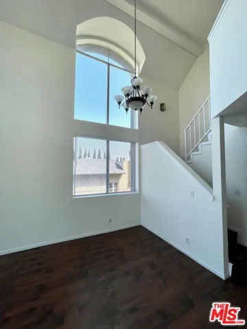 1529 S Bundy Drive 202, Los Angeles, California 90025