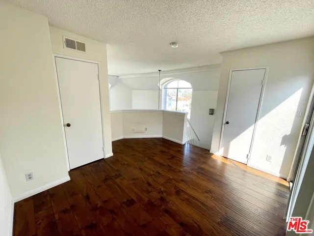 1529 S Bundy Drive 202, Los Angeles, California 90025