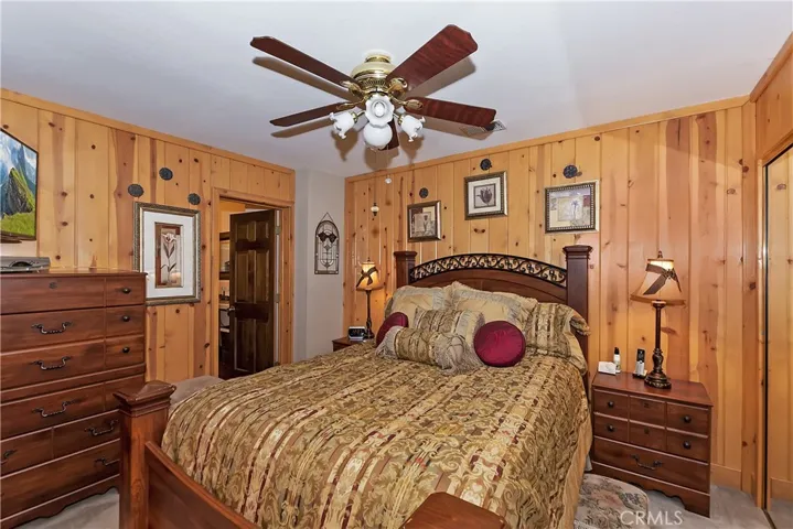 226 Holiday Drive, Lake Arrowhead, California 92352