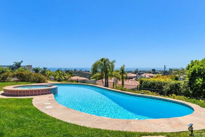 4255 Clearview Drive, Carlsbad, California 92008