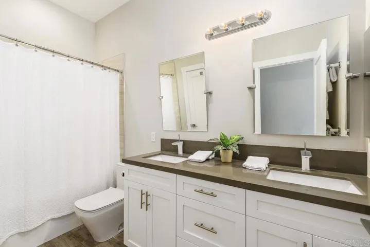 4255 Clearview Drive, Carlsbad, California 92008
