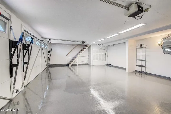 Relucent Floor Garage