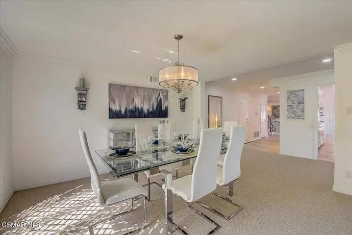 Great  Dinning Area