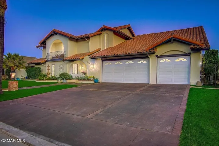 Spacious Garage