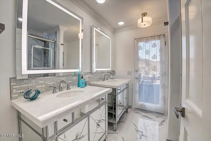 Full Renovated Bathroom