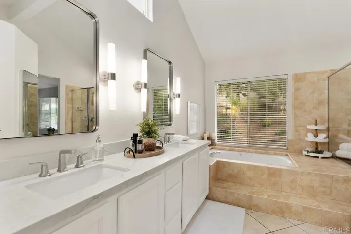 2842 Avenida Valera, Carlsbad, California 92009