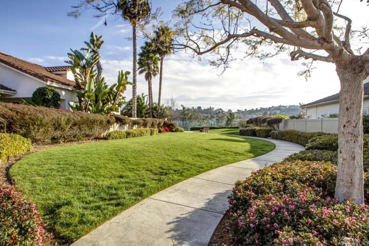 2842 Avenida Valera, Carlsbad, California 92009