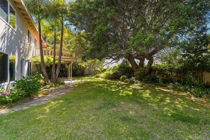 1738 Red Barn Road, Encinitas, California 92024