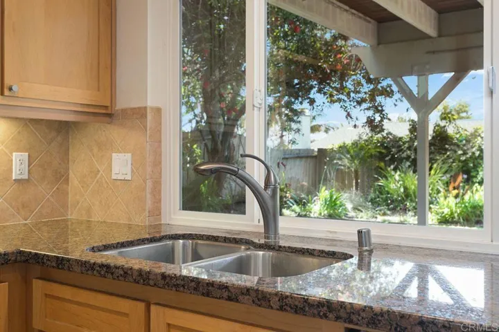 1738 Red Barn Road, Encinitas, California 92024