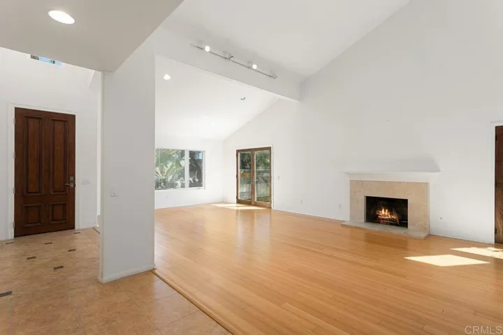 1738 Red Barn Road, Encinitas, California 92024