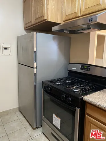 1552 Brockton Avenue 1, Los Angeles, California 90025
