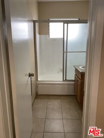 1552 Brockton Avenue 1, Los Angeles, California 90025