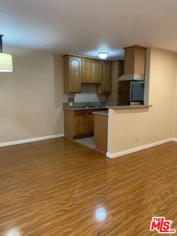 1552 Brockton Avenue 1, Los Angeles, California 90025