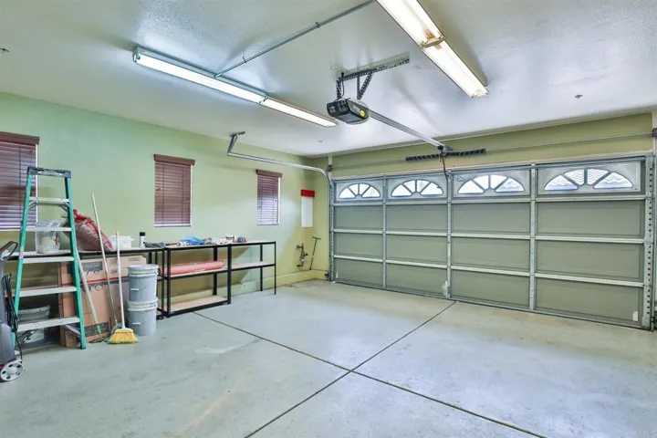 2956 Lake Breeze Court, Spring Valley, California 91977