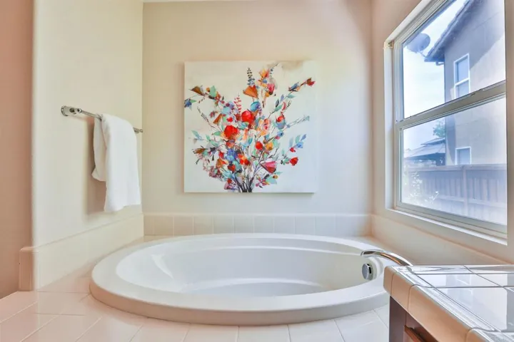 2956 Lake Breeze Court, Spring Valley, California 91977