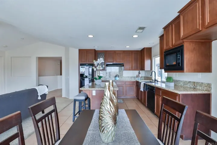 2956 Lake Breeze Court, Spring Valley, California 91977