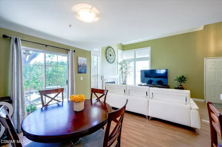 1101 Dining and Family Rm 2