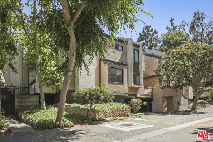 8687 Falmouth Avenue 112, Playa Del Rey, California 90293