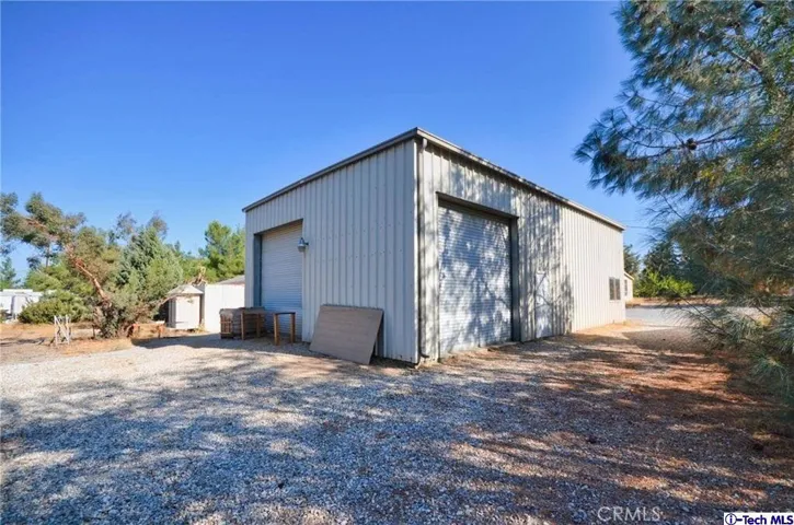8979 Lager Road, Phelan, California 92371