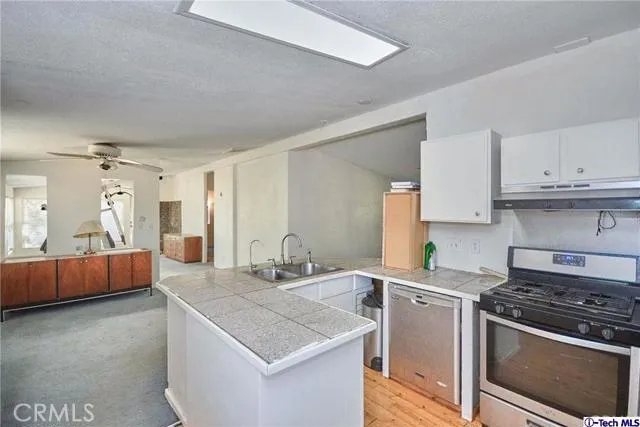 8979 Lager Road, Phelan, California 92371