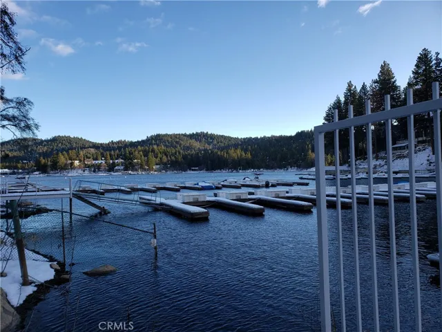 0 Mbm2 Slip9, Lake Arrowhead, California 92352