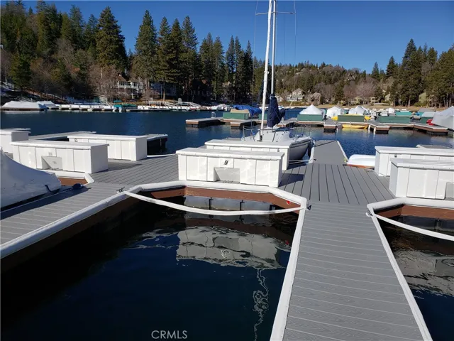 0 Mbm2 Slip9, Lake Arrowhead, California 92352