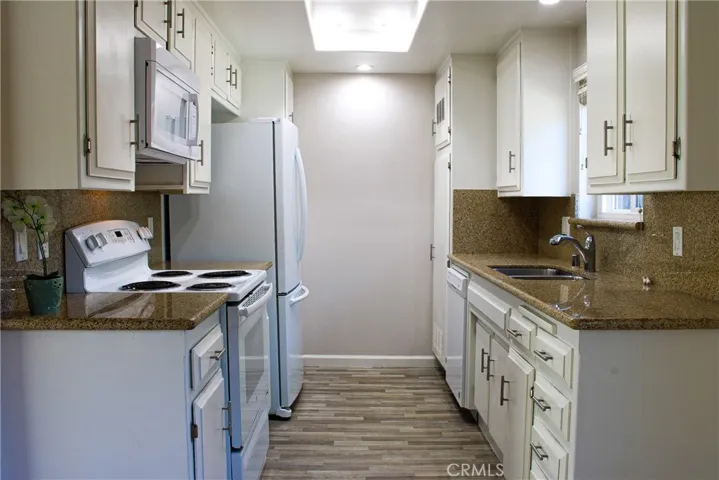 1750 Prefumo Canyon Road 39, San Luis Obispo, California 93405