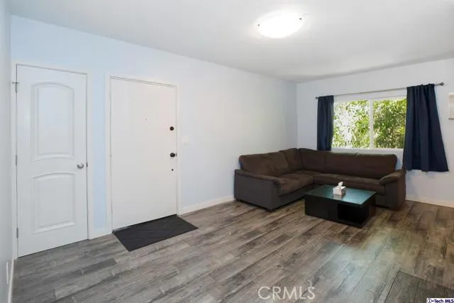 8641 Glenoaks Boulevard 229, Sun Valley, California 91352