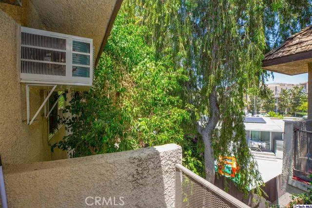 8641 Glenoaks Boulevard 229, Sun Valley, California 91352