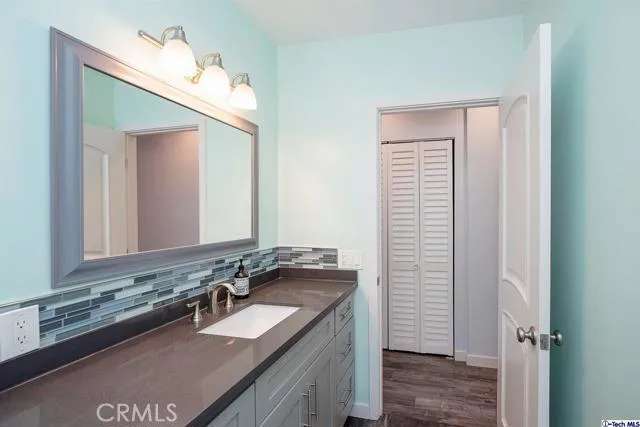 8641 Glenoaks Boulevard 229, Sun Valley, California 91352