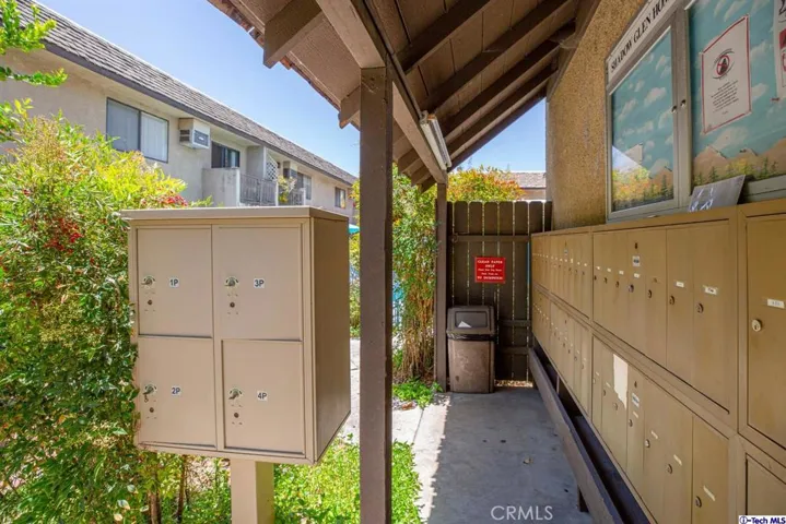 8641 Glenoaks Boulevard 229, Sun Valley, California 91352