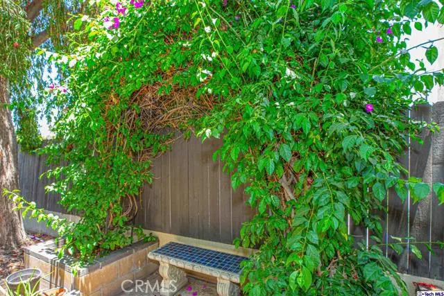 8641 Glenoaks Boulevard 229, Sun Valley, California 91352
