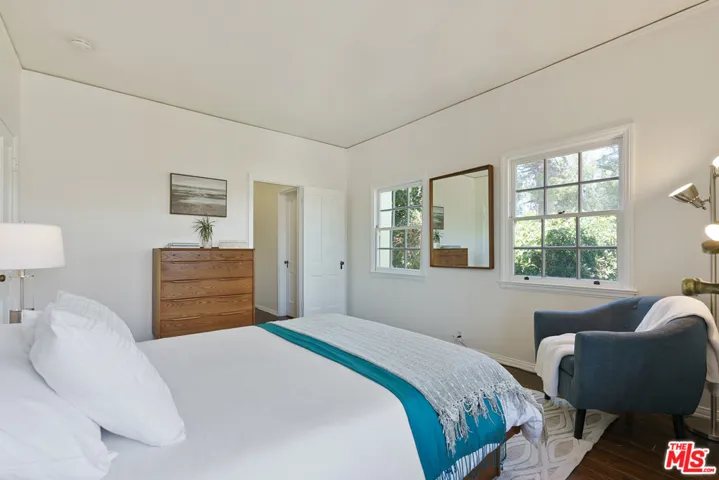10966 Strathmore Drive 9, Los Angeles, California 90024