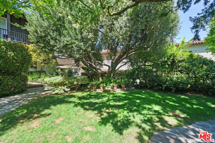 10966 Strathmore Drive 9, Los Angeles, California 90024