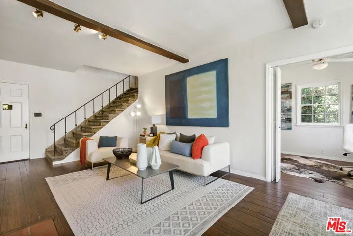 10966 Strathmore Drive 9, Los Angeles, California 90024