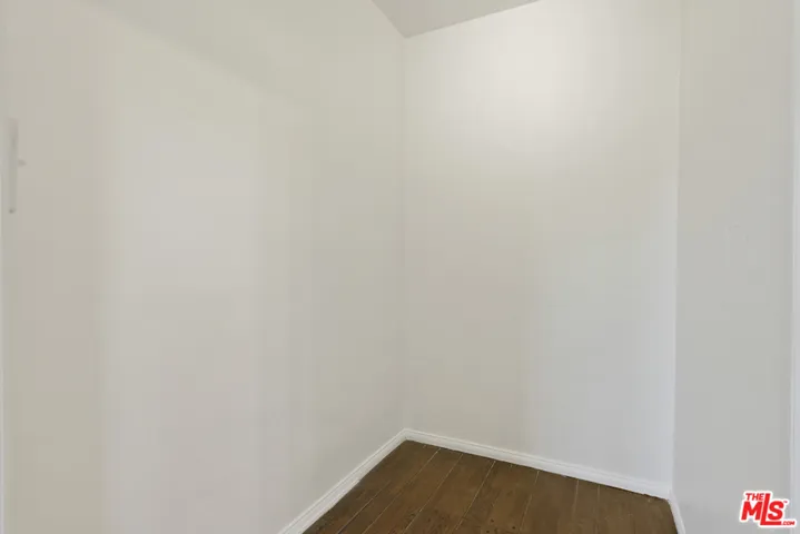 10966 Strathmore Drive 9, Los Angeles, California 90024