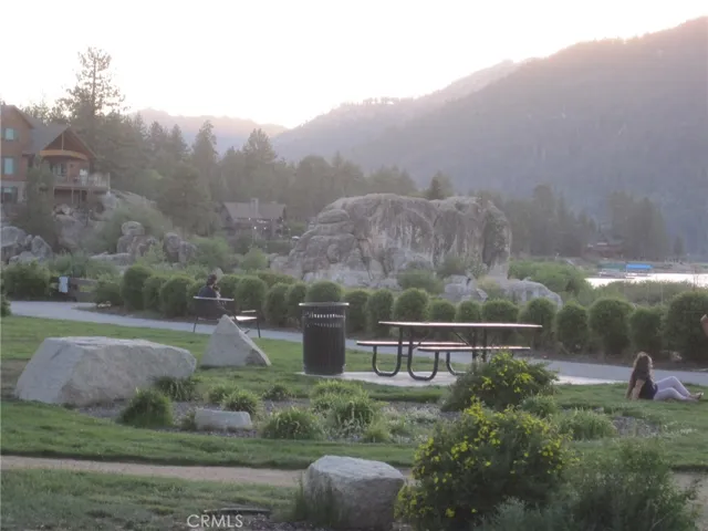 42531 Falcon Avenue, Big Bear, California 92315