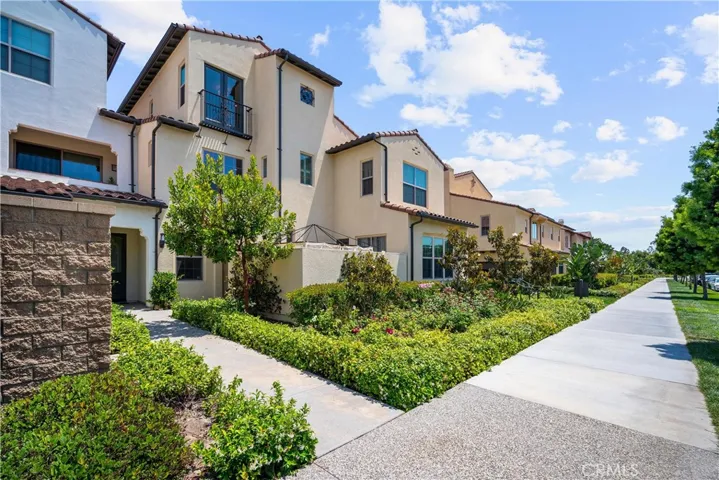 119 Tallowood, Irvine, California 92620