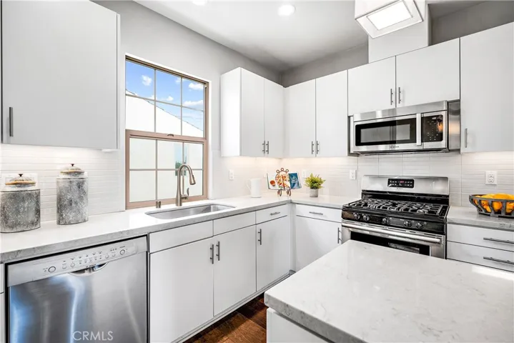 119 Tallowood, Irvine, California 92620